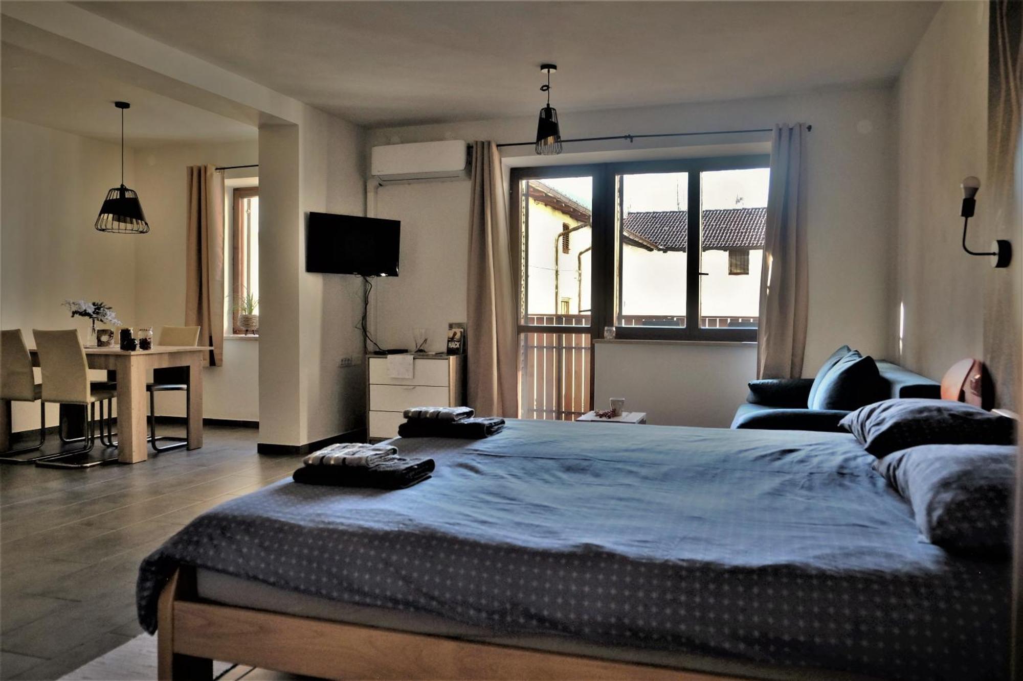 Old Square House - Hisa Na Starem Trgu Appartement Tolmin Buitenkant foto